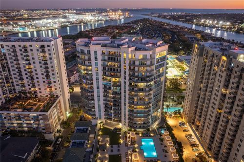1801-450 Knights Run Ave, TAMPA, FL, 33602-5996 | Card Image