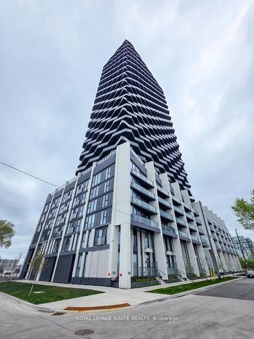 203-36 Zorra St, Etobicoke, ON, M8Z0G5 | Card Image