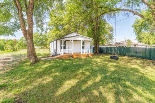 1298 Nw Harwood St, Prineville, OR, 97754-1012 | Card Image