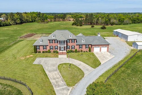 2842 Goodes Ferry Rd, South Hill, VA, 23970-5334 | Card Image