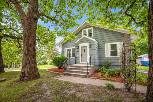 3301 Beard Ave N, Robbinsdale, MN, 55422-2914 | Card Image