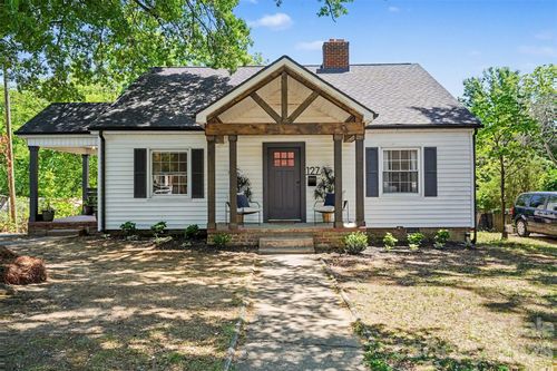 127 Cedar Dr Nw, Concord, NC, 28025-4803 | Card Image