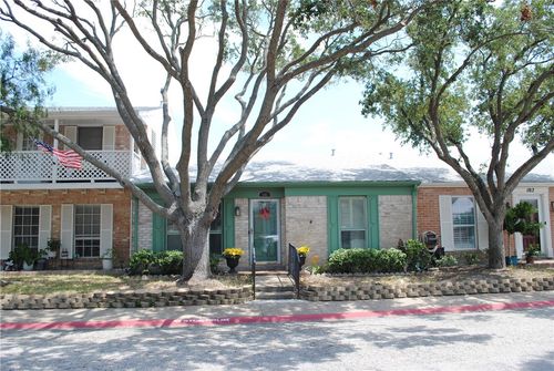 101 Townhouse Ln, Corpus Christi, TX, 78412-4276 | Card Image