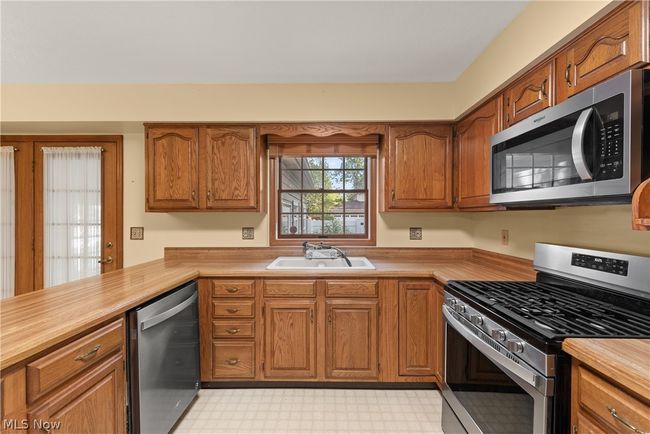 25074 Tricia Drive, House other with 4 bedrooms, 2 bathrooms and null parking in Westlake OH | Image 14