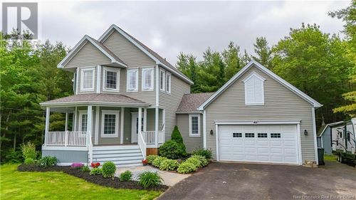 43 Sandstone Dr, Hanwell, NB, E3E2R2 | Card Image