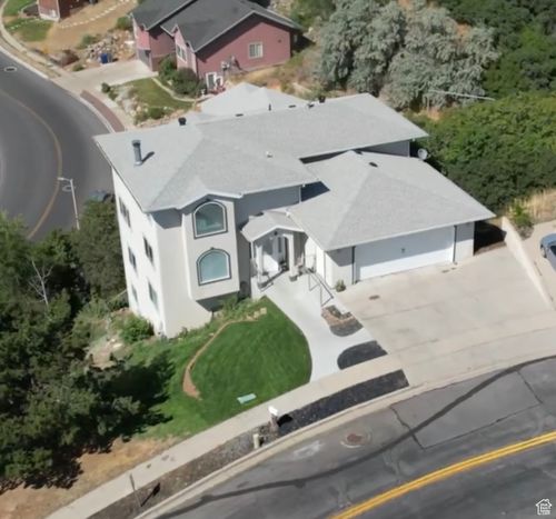 585 Marialana Way, North Salt Lake, UT, 84054-1524 | Card Image