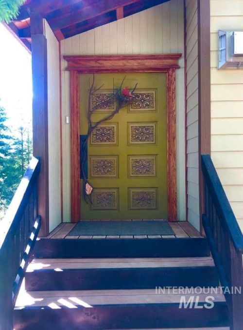 1021 Nw Smokey Bear Ln, Kendrick, ID, 83537 | Card Image