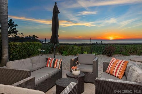 849 N Rios Ave, Solana Beach, CA, 92075-1269 | Card Image