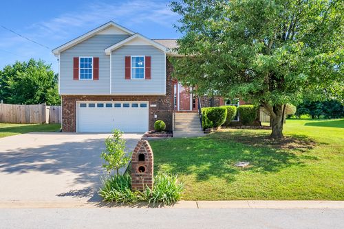 923 Hedge Apple Dr, Clarksville, TN, 37040-2879 | Card Image