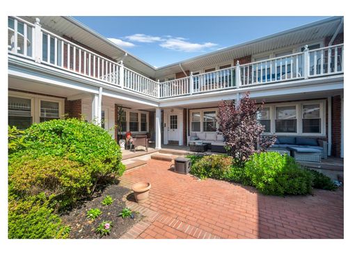 apt-m3-215 W Broadway, Long Beach, NY, 11561-3928 | Card Image