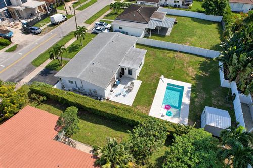 21230 Ne 24th Ct, Miami, FL, 33180-1026 | Card Image