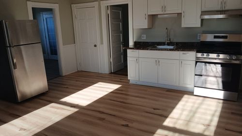 apt-3-275 Jefferson Ave, Salem, MA, 01970-2886 | Card Image