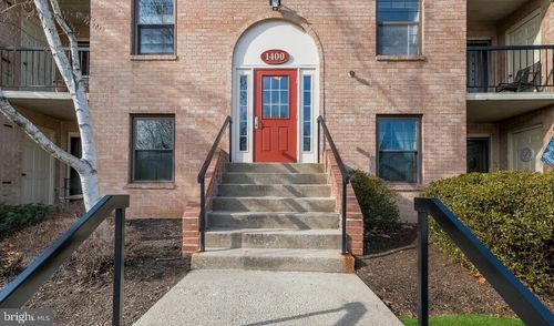 1430 Washington Pl, CHESTERBROOK, PA, 19087-5882 | Card Image