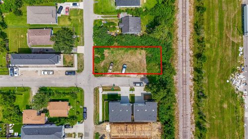 202 E 37th St, Houston, TX, 77018-6532 | Card Image