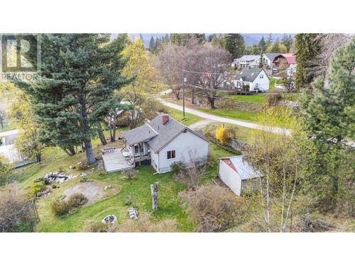 321 Golf View St, Riondel, BC, V0B | Card Image