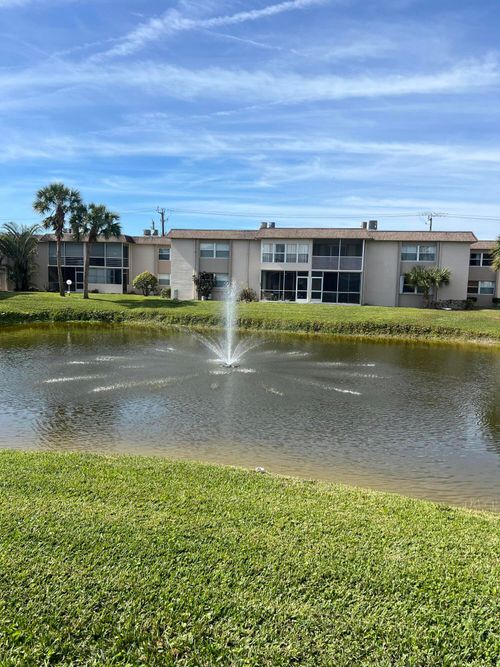 95-504 Davis Rd, Palm Springs, FL, 33461-1356 | Card Image