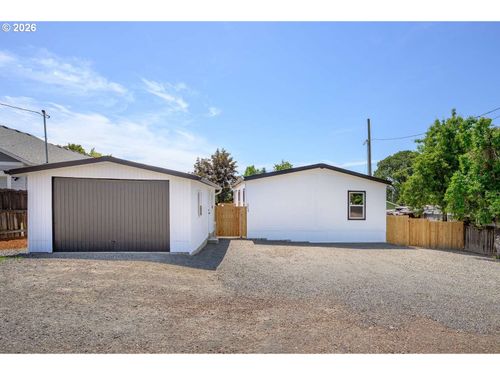 253 E 7th St, Lafayette, OR, 97127-2027 | Card Image