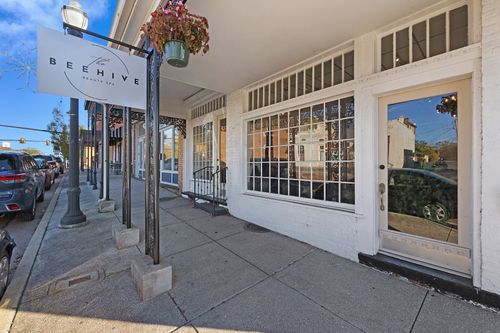 111 W Market St, Bolivar, TN, 38008-2325 | Card Image