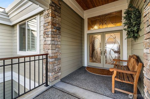 unit-702-7305 Soundview Dr, Gig Harbor, WA, 98335-1939 | Card Image