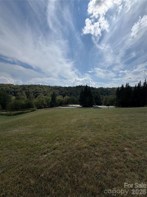 91 Meadow Station Dr, Nebo, NC, 28761 | Card Image