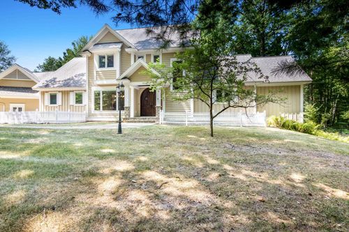 315 W Long Lake Road, Long Lake Township, MI, 49685 | Card Image