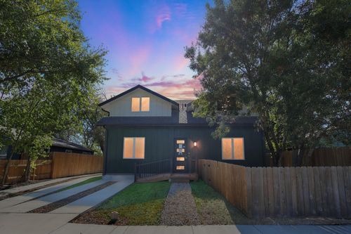 6107 Palm Cir, Austin, TX, 78741-3329 | Card Image