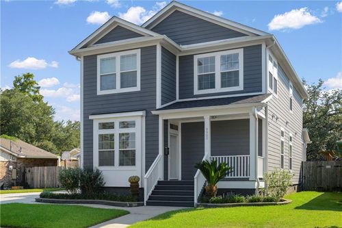 9900 Martha Ln, River Ridge, LA, 70123-1516 | Card Image