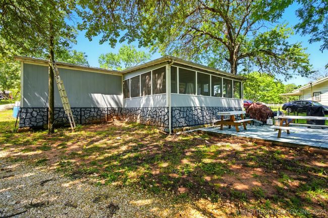 16398 Cumberland Cove Rd, House other with 3 bedrooms, 2 bathrooms and null parking in Madill OK | Image 5