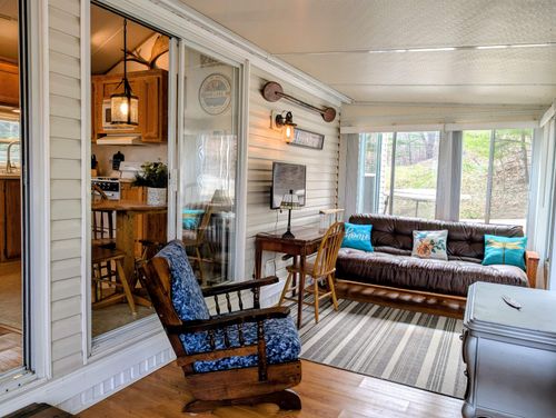 aka-unit-100-206 High Country Way, Holderness, NH, 03245-5312 | Card Image