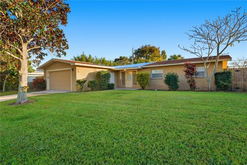 2121 Colony Dr, Melbourne, FL, 32935-3109 | Card Image