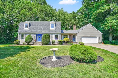 88 Jennie Cir, Agawam, MA, 01001-2736 | Card Image