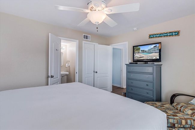 APT-229 - 4901 State Highway 361, Condo with 2 bedrooms, 2 bathrooms and null parking in Port Aransas TX | Image 30