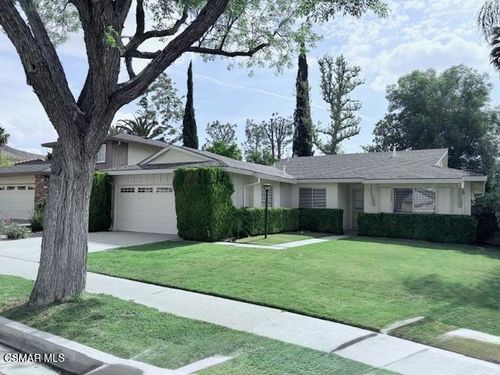 5780 Lake Lindero Dr, Agoura Hills, CA, 91301 | Card Image