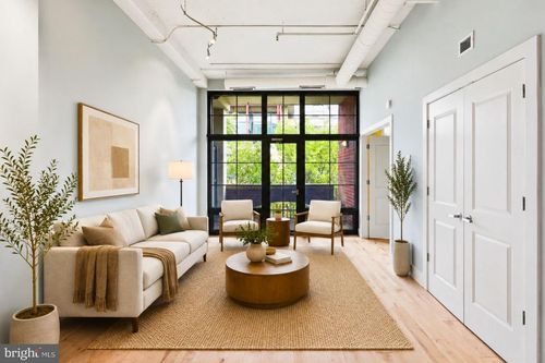 328-2328 Champlain St Nw, WASHINGTON, DC, 20009-8603 | Card Image
