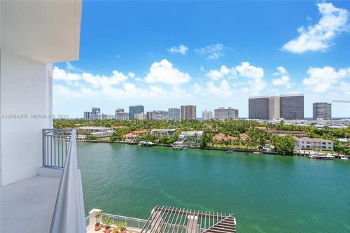 8d-9751 E Bay Harbor Dr, Bay Harbor Islands, FL, 33154-3830 | Card Image