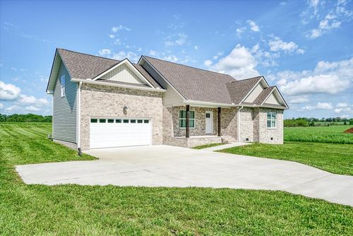1200 Duck Pond Rd, Sparta, TN, 38583-5923 | Card Image