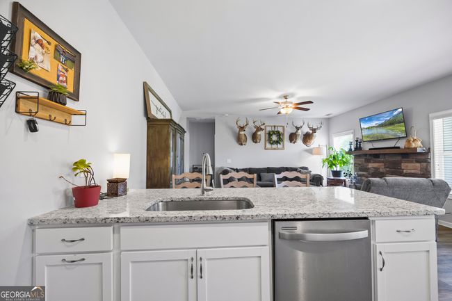 360 May Ln, House other with 4 bedrooms, 4 bathrooms and 2 parking in Carnesville GA | Image 20