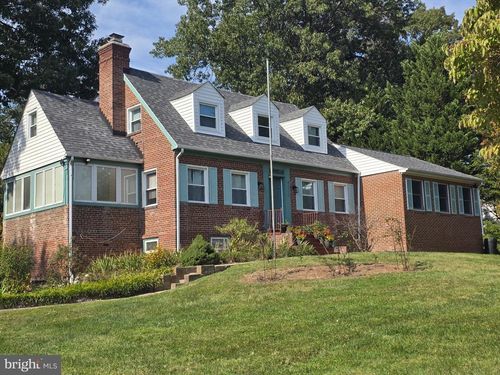 8600 Edmonston Rd, BERWYN HEIGHTS, MD, 20740-2748 | Card Image
