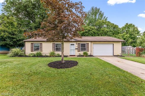 3756 Charring Cross Dr, Stow, OH, 44224-4174 | Card Image