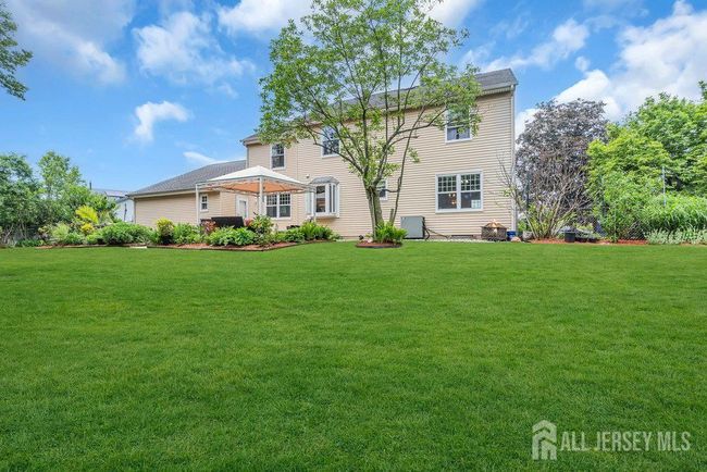 51 Sturbridge Dr, House other with 5 bedrooms, 4 bathrooms and null parking in Piscataway NJ | Image 59