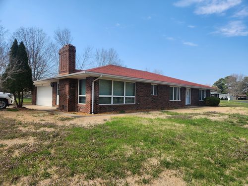 3769 Oxbow Rd, Pinckneyville, IL, 62274-4120 | Card Image