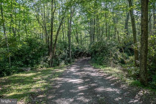 lot-r-14-614 Graystones Jeras Rd, Albrightsville, PA, 18210-3334 | Card Image