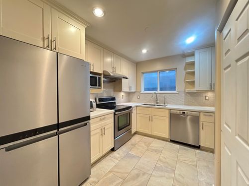 3147 W 8th Avenue, Vancouver, BC, V6K2C4 | Card Image