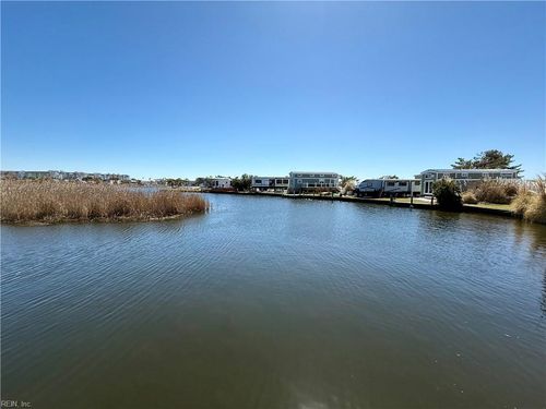 95-3665 Sandpiper Rd, Virginia Beach, VA, 23456-4476 | Card Image