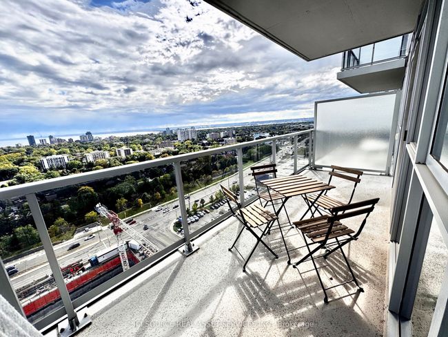 1903 - 2081 Fairview St, Condo with 2 bedrooms, 1 bathrooms and 1 parking in Burlington ON | Image 9