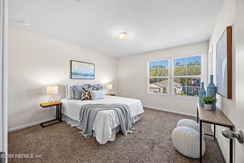 2555 Oak Stream Dr, GREEN COVE SPRINGS, FL, 32043-8663 | Card Image