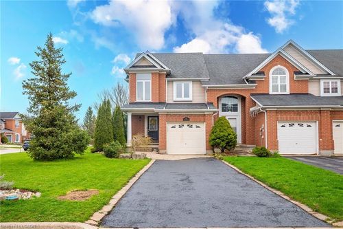 537 Beaver Creek Crescent, Waterloo, ON, N2V2J7 | Card Image