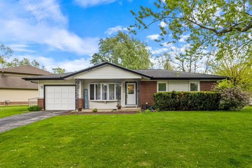 948 Carswell Ct, Elk Grove Village, IL, 60007-4564 | Card Image