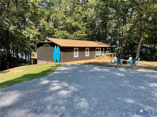 196 Mulberry Mdw, MINERAL, VA, 23117-4923 | Card Image