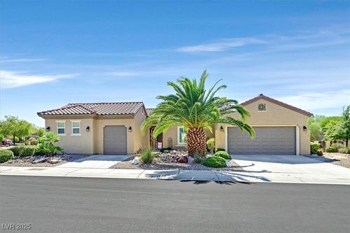 2297 Fayetteville Ave, Henderson, NV, 89052-8766 | Card Image